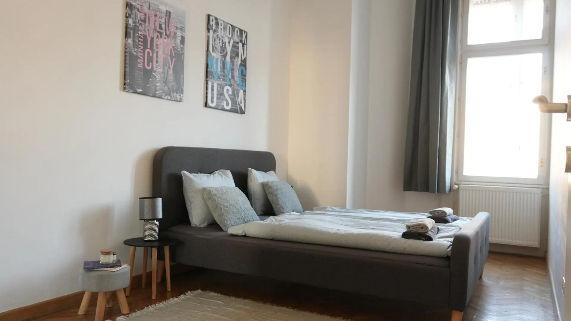 Budapest HomeBase 3BEDRS 2BATHS Jewish Quarter