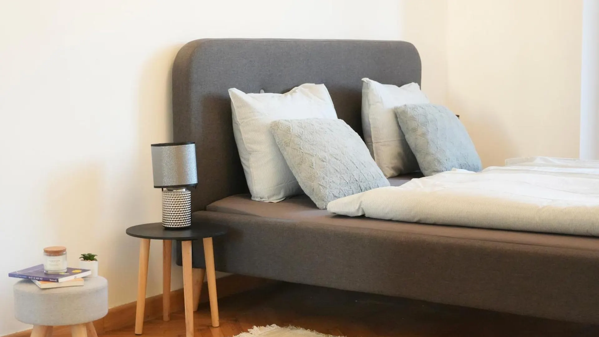 Budapest HomeBase 3BEDRS 2BATHS Jewish Quarter דירה