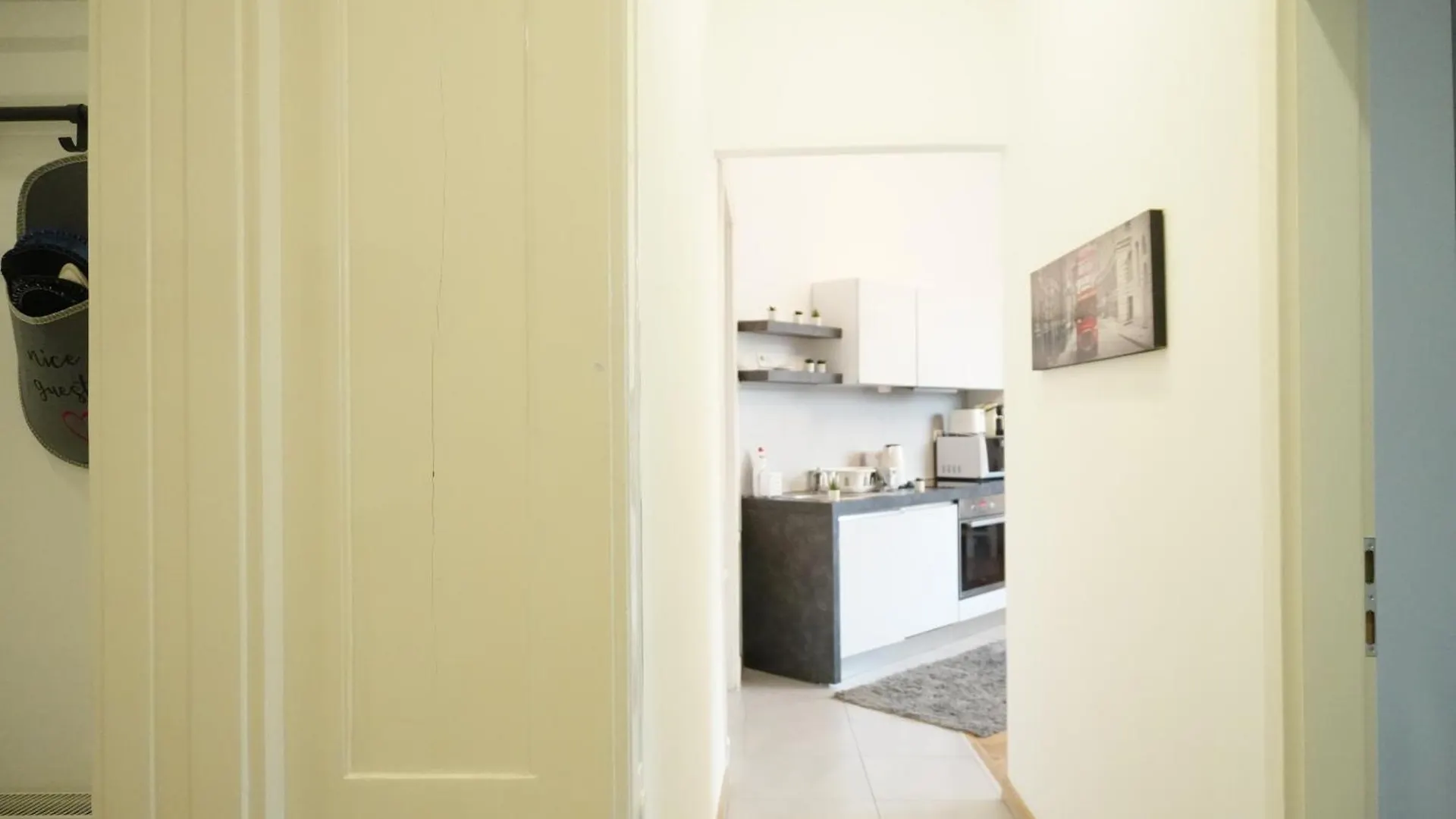דירה Budapest HomeBase 3BEDRS 2BATHS Jewish Quarter הונגריה